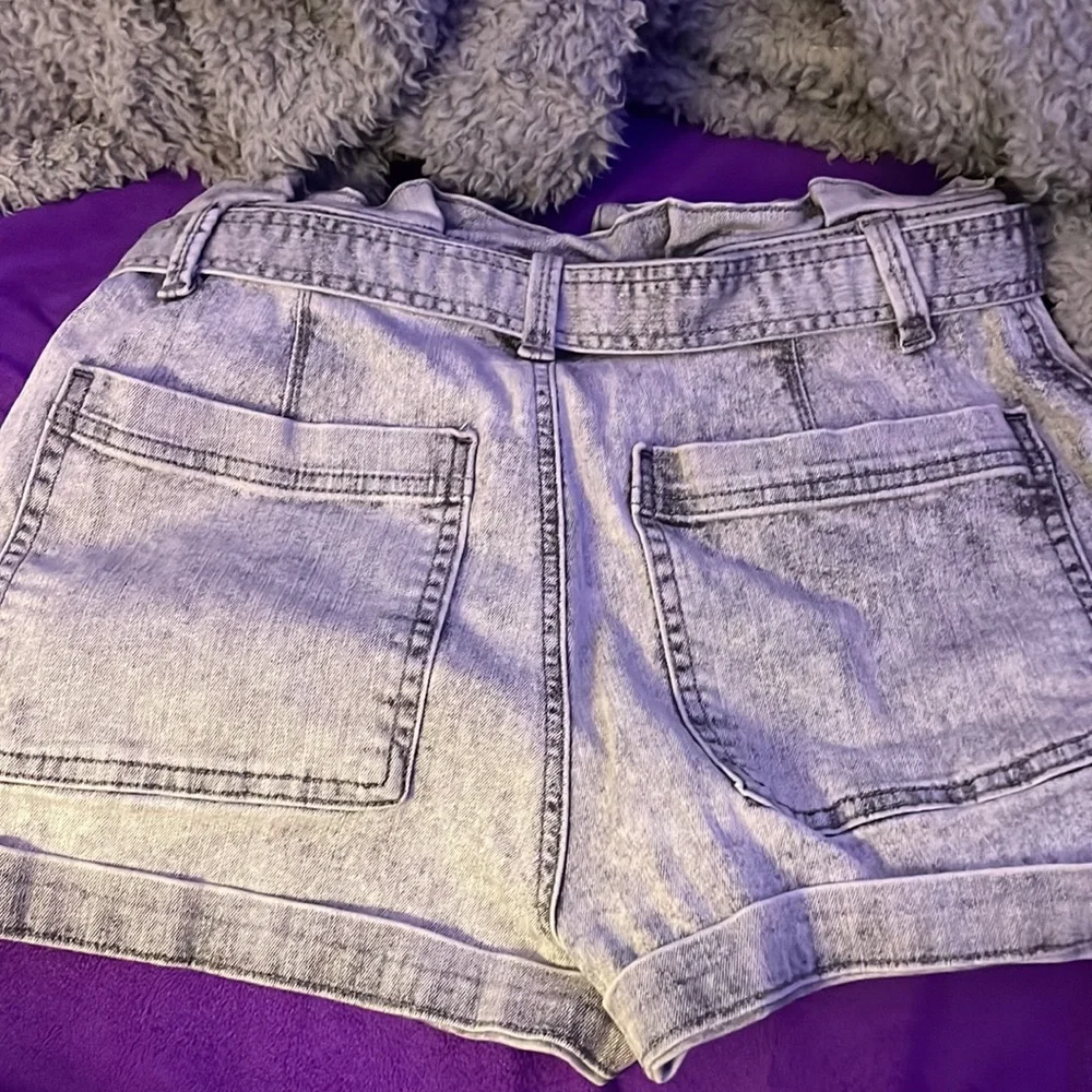Never been worn - Picture 2 of 3